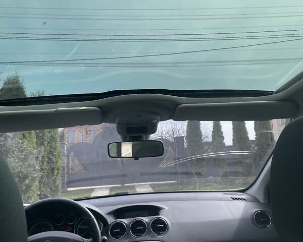 Серый Пежо 308, объемом двигателя 1.6 л и пробегом 157 тыс. км за 6200 $, фото 8 на Automoto.ua