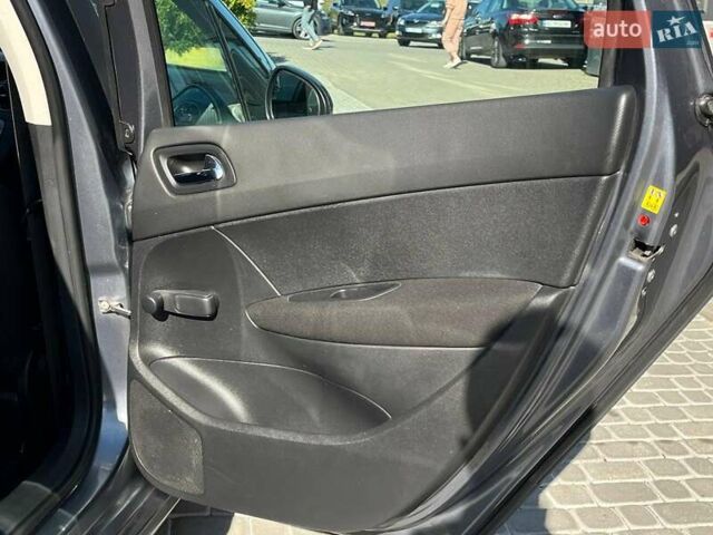 Сірий Пежо 308, об'ємом двигуна 1.6 л та пробігом 250 тис. км за 6490 $, фото 9 на Automoto.ua