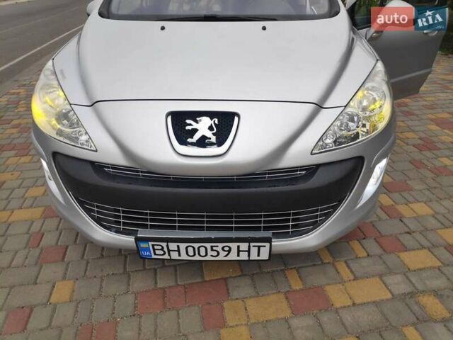Сірий Пежо 308, об'ємом двигуна 1.56 л та пробігом 229 тис. км за 6500 $, фото 28 на Automoto.ua