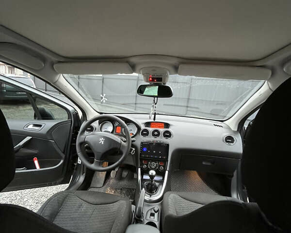 Сірий Пежо 308, об'ємом двигуна 1.56 л та пробігом 309 тис. км за 6000 $, фото 15 на Automoto.ua