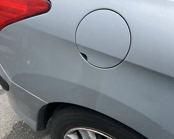 Серый Пежо 308, объемом двигателя 1.56 л и пробегом 238 тыс. км за 5500 $, фото 2 на Automoto.ua