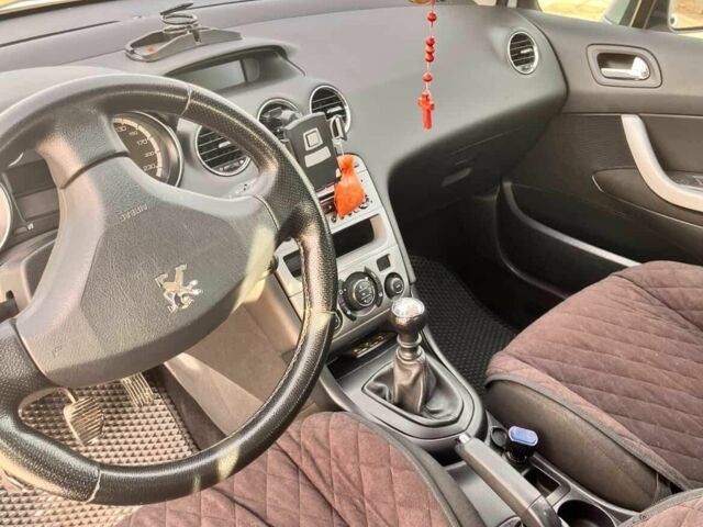 Сірий Пежо 308, об'ємом двигуна 1.6 л та пробігом 245 тис. км за 4711 $, фото 15 на Automoto.ua
