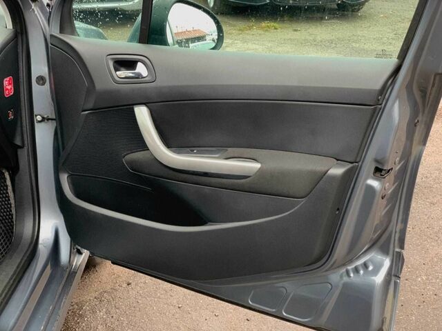 Серый Пежо 308, объемом двигателя 1.6 л и пробегом 234 тыс. км за 5990 $, фото 18 на Automoto.ua