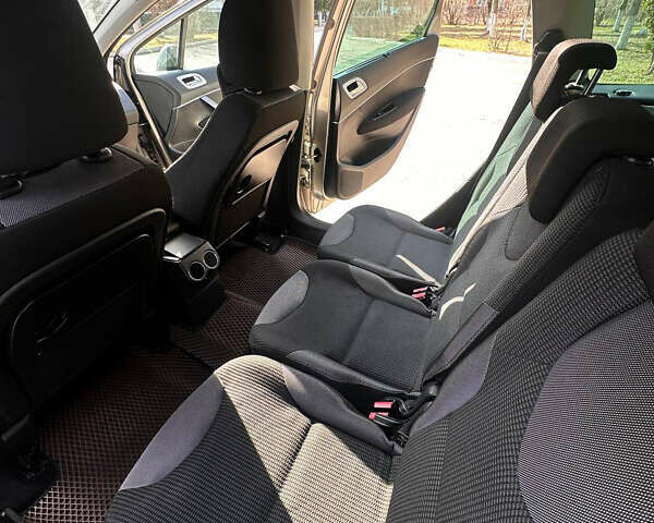 Сірий Пежо 308, об'ємом двигуна 1.56 л та пробігом 282 тис. км за 6099 $, фото 11 на Automoto.ua