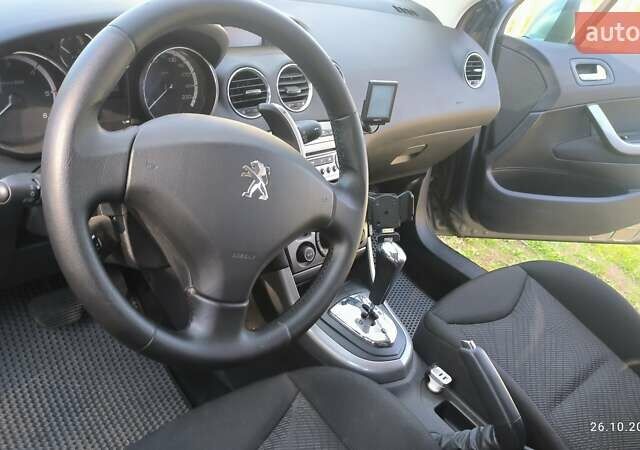 Серый Пежо 308, объемом двигателя 1.56 л и пробегом 200 тыс. км за 6950 $, фото 15 на Automoto.ua