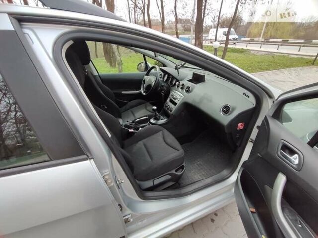 Сірий Пежо 308, об'ємом двигуна 1.62 л та пробігом 223 тис. км за 6300 $, фото 2 на Automoto.ua