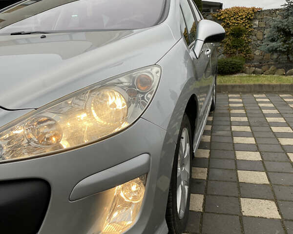 Сірий Пежо 308, об'ємом двигуна 1.56 л та пробігом 266 тис. км за 6400 $, фото 5 на Automoto.ua