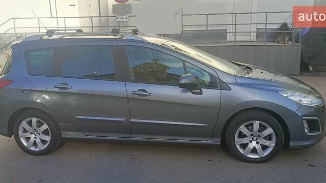 Сірий Пежо 308, об'ємом двигуна 1.56 л та пробігом 248 тис. км за 6050 $, фото 2 на Automoto.ua