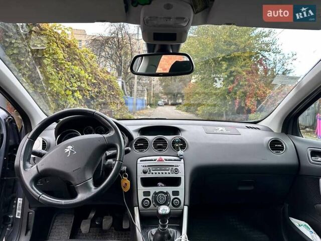 Пежо 308 2011 в Белой Церкве на Automoto.ua Серый Пежо 308, объемом двигателя 1.56 л и пробегом 258 тыс. км за 7000 $, фото 5 на Automoto.ua