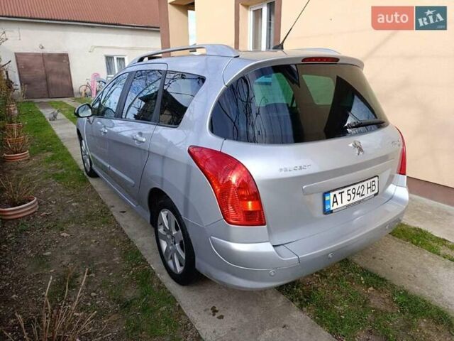 Пежо 308 2011 в Ивано-Франковске на Automoto.ua Серый Пежо 308, объемом двигателя 1.56 л и пробегом 227 тыс. км за 6799 $, фото 4 на Automoto.ua