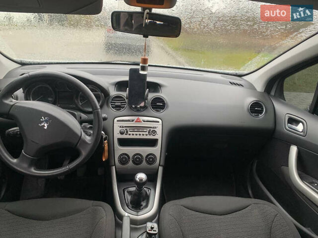 Сірий Пежо 308, об'ємом двигуна 1.56 л та пробігом 190 тис. км за 6800 $, фото 29 на Automoto.ua