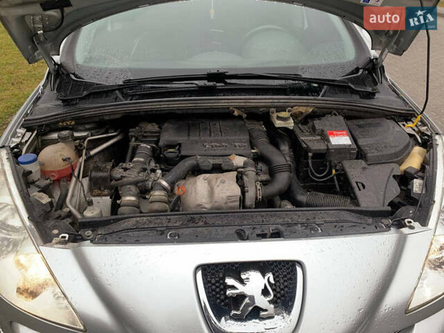 Сірий Пежо 308, об'ємом двигуна 1.56 л та пробігом 190 тис. км за 6800 $, фото 39 на Automoto.ua