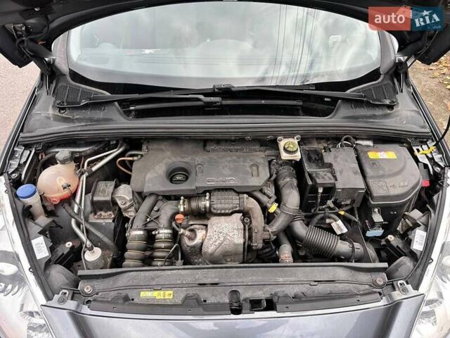 Пежо 308 2011 в Белой Церкве на Automoto.ua Серый Пежо 308, объемом двигателя 1.56 л и пробегом 258 тыс. км за 7000 $, фото 6 на Automoto.ua