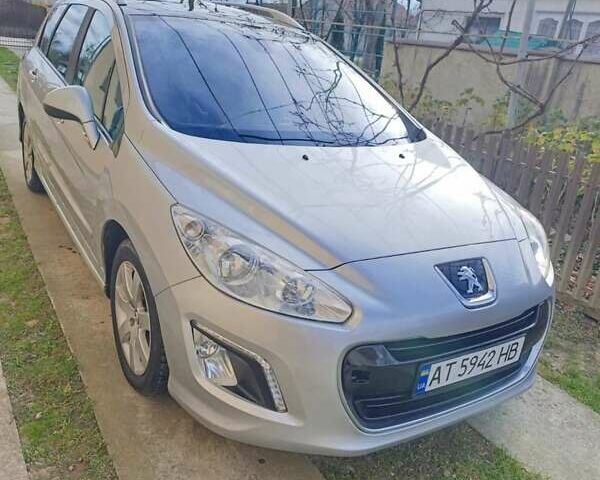 Пежо 308 2011 в Ивано-Франковске на Automoto.ua Серый Пежо 308, объемом двигателя 1.56 л и пробегом 227 тыс. км за 6799 $, фото 6 на Automoto.ua