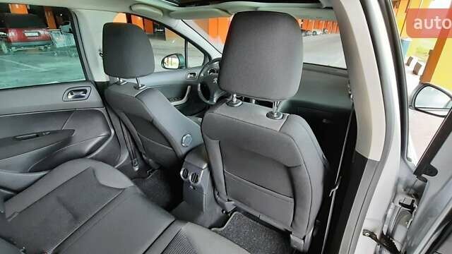 Серый Пежо 308, объемом двигателя 1.6 л и пробегом 254 тыс. км за 8500 $, фото 9 на Automoto.ua