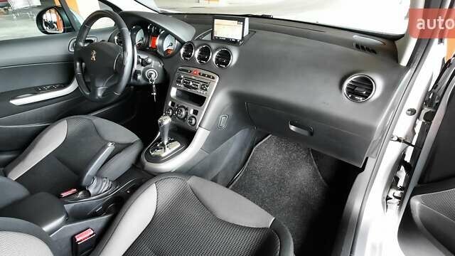 Серый Пежо 308, объемом двигателя 1.6 л и пробегом 254 тыс. км за 8500 $, фото 10 на Automoto.ua