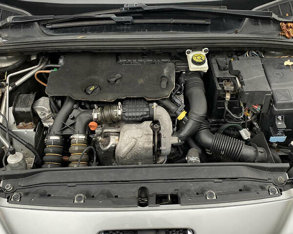 Сірий Пежо 308, об'ємом двигуна 1.56 л та пробігом 266 тис. км за 6400 $, фото 21 на Automoto.ua