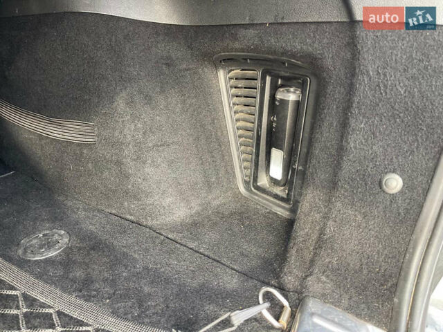 Пежо 308 2011 в Львове на Automoto.ua Серый Пежо 308, объемом двигателя 1.56 л и пробегом 278 тыс. км за 5490 $, фото 26 на Automoto.ua