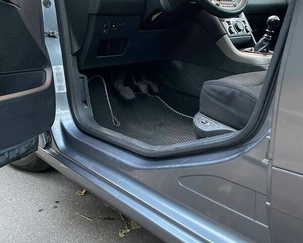 Серый Пежо 308, объемом двигателя 1.6 л и пробегом 345 тыс. км за 5500 $, фото 5 на Automoto.ua