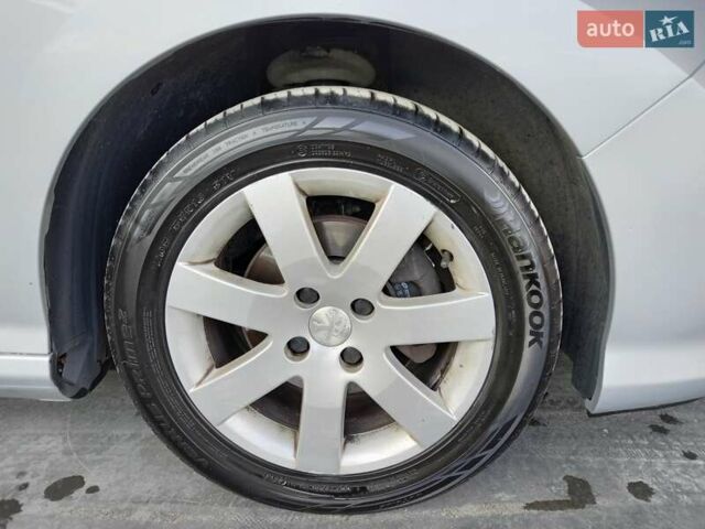 Серый Пежо 308, объемом двигателя 1.6 л и пробегом 254 тыс. км за 8500 $, фото 15 на Automoto.ua