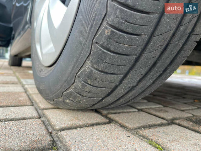 Пежо 308 2011 в Львове на Automoto.ua Серый Пежо 308, объемом двигателя 1.56 л и пробегом 278 тыс. км за 5490 $, фото 31 на Automoto.ua