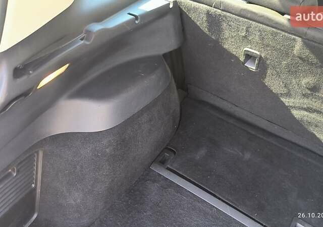 Серый Пежо 308, объемом двигателя 1.56 л и пробегом 200 тыс. км за 6950 $, фото 22 на Automoto.ua