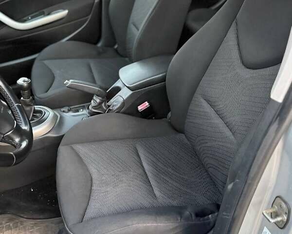 Сірий Пежо 308, об'ємом двигуна 1.56 л та пробігом 250 тис. км за 4899 $, фото 8 на Automoto.ua