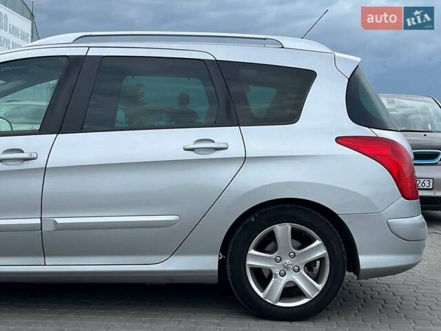 Серый Пежо 308, объемом двигателя 1.6 л и пробегом 349 тыс. км за 5690 $, фото 4 на Automoto.ua