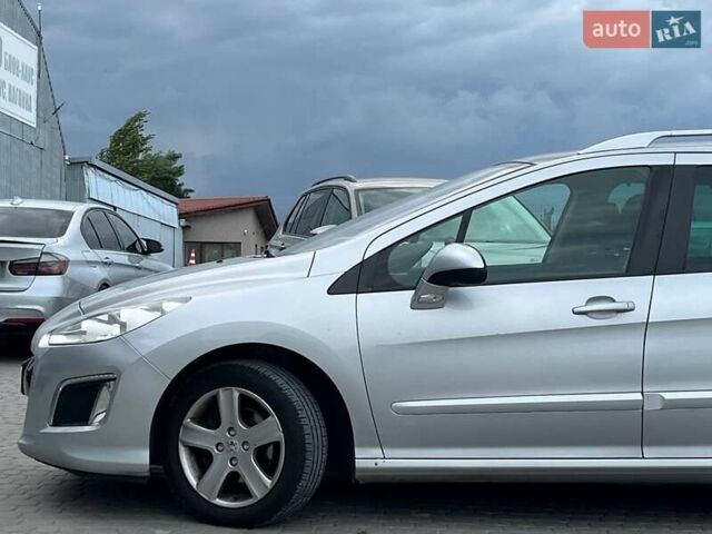 Серый Пежо 308, объемом двигателя 1.6 л и пробегом 349 тыс. км за 5690 $, фото 3 на Automoto.ua