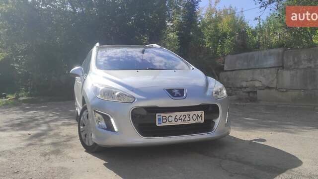 Серый Пежо 308, объемом двигателя 1.56 л и пробегом 292 тыс. км за 6800 $, фото 3 на Automoto.ua