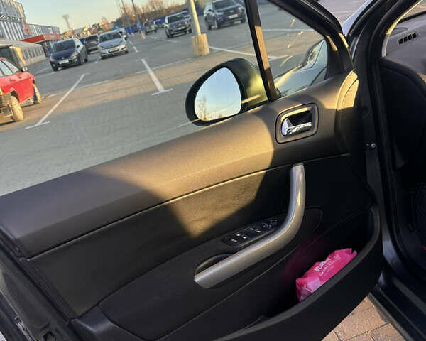 Сірий Пежо 308, об'ємом двигуна 1.61 л та пробігом 231 тис. км за 7000 $, фото 15 на Automoto.ua