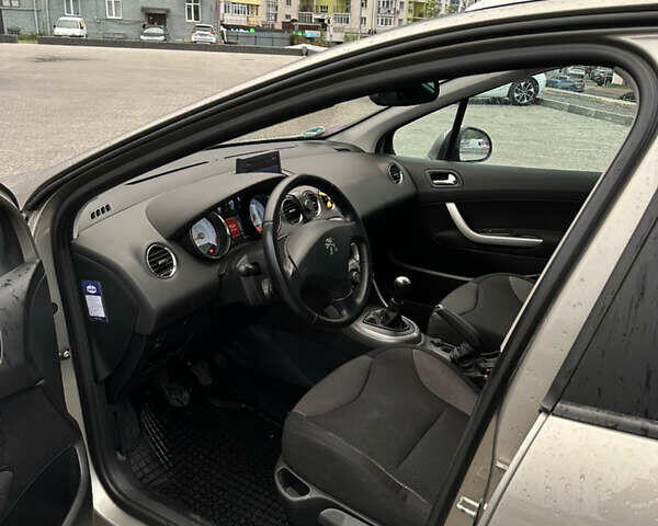 Серый Пежо 308, объемом двигателя 1.6 л и пробегом 255 тыс. км за 6950 $, фото 6 на Automoto.ua