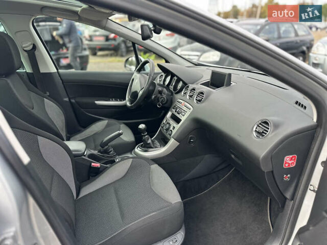 Серый Пежо 308, объемом двигателя 1.6 л и пробегом 224 тыс. км за 7800 $, фото 20 на Automoto.ua