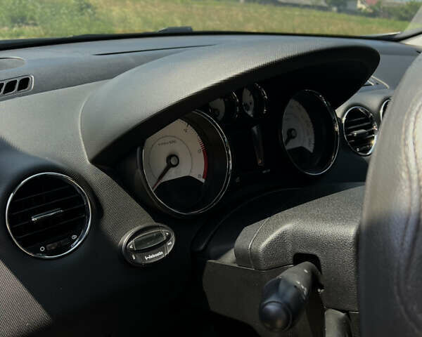 Серый Пежо 308, объемом двигателя 1.56 л и пробегом 260 тыс. км за 6500 $, фото 10 на Automoto.ua