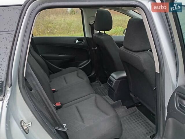 Серый Пежо 308, объемом двигателя 1.6 л и пробегом 245 тыс. км за 6000 $, фото 7 на Automoto.ua