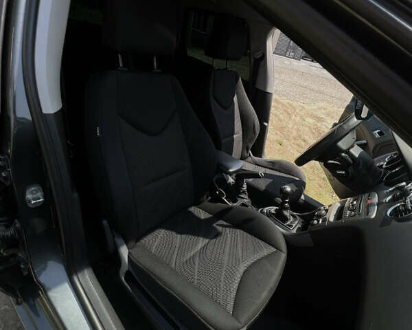Серый Пежо 308, объемом двигателя 1.56 л и пробегом 260 тыс. км за 6500 $, фото 11 на Automoto.ua