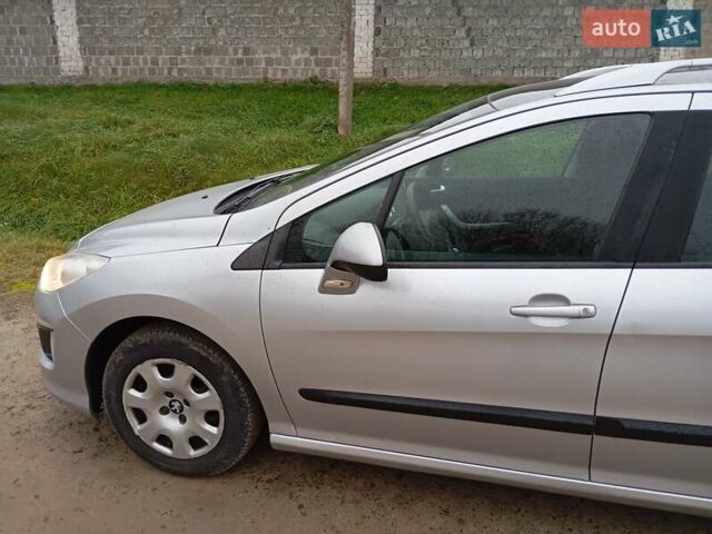 Серый Пежо 308, объемом двигателя 1.6 л и пробегом 245 тыс. км за 6000 $, фото 4 на Automoto.ua