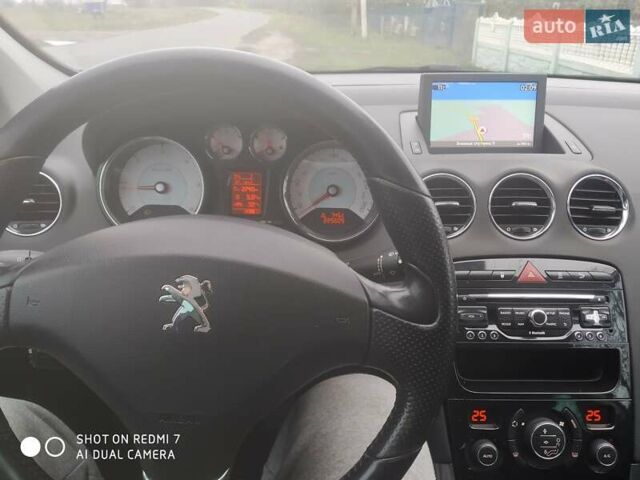 Серый Пежо 308, объемом двигателя 1.6 л и пробегом 260 тыс. км за 7000 $, фото 7 на Automoto.ua