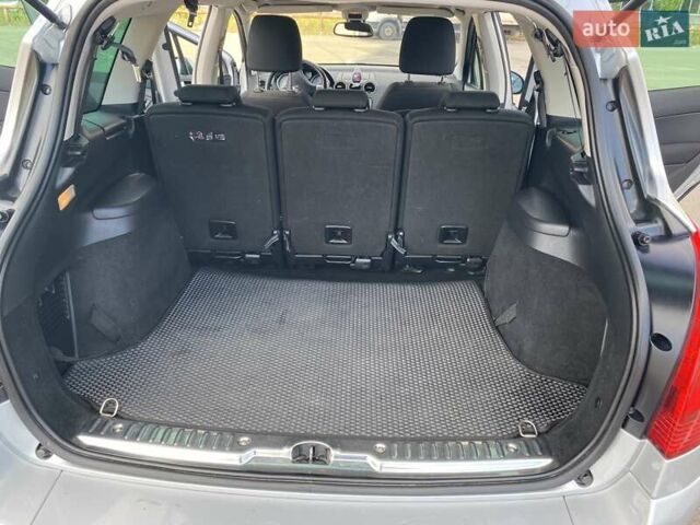 Пежо 308 2013 в Киеве на Automoto.ua Серый Пежо 308, объемом двигателя 1.6 л и пробегом 245 тыс. км за 7700 $, фото 7 на Automoto.ua