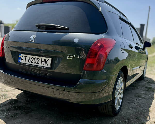 Серый Пежо 308, объемом двигателя 1.56 л и пробегом 260 тыс. км за 6500 $, фото 5 на Automoto.ua