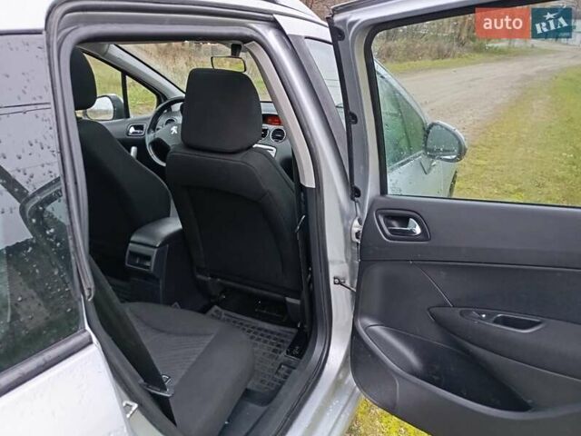 Серый Пежо 308, объемом двигателя 1.6 л и пробегом 245 тыс. км за 6000 $, фото 8 на Automoto.ua