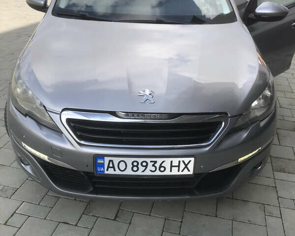 Серый Пежо 308, объемом двигателя 1.56 л и пробегом 261 тыс. км за 7700 $, фото 2 на Automoto.ua