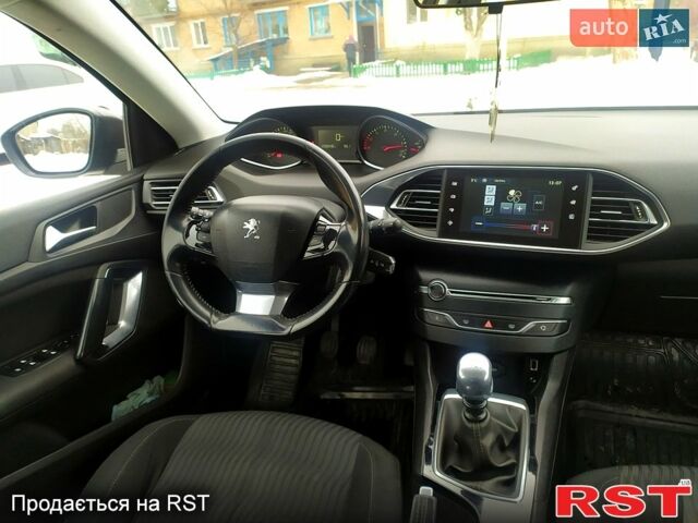 Серый Пежо 308, объемом двигателя 1.6 л и пробегом 245 тыс. км за 8500 $, фото 12 на Automoto.ua