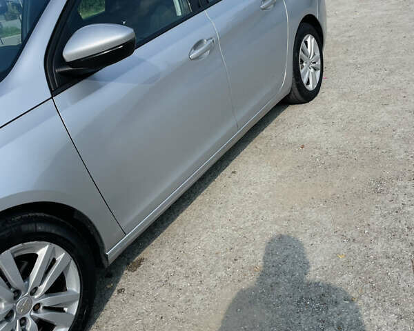 Сірий Пежо 308, об'ємом двигуна 1.56 л та пробігом 154 тис. км за 8550 $, фото 6 на Automoto.ua