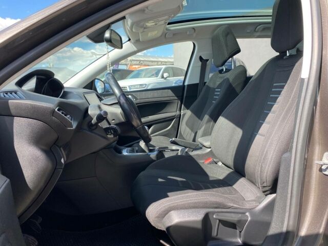 Серый Пежо 308, объемом двигателя 1.6 л и пробегом 239 тыс. км за 8600 $, фото 19 на Automoto.ua