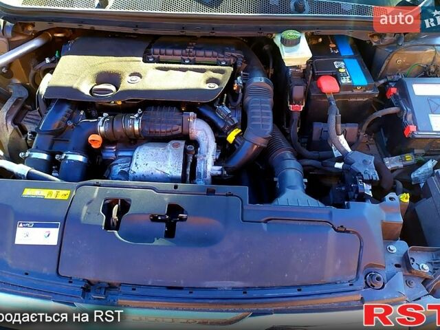 Серый Пежо 308, объемом двигателя 1.6 л и пробегом 245 тыс. км за 8500 $, фото 10 на Automoto.ua