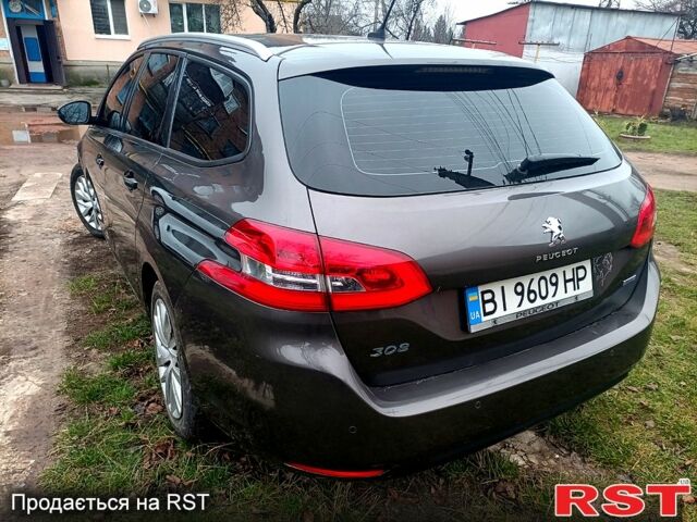 Серый Пежо 308, объемом двигателя 1.6 л и пробегом 245 тыс. км за 8500 $, фото 8 на Automoto.ua