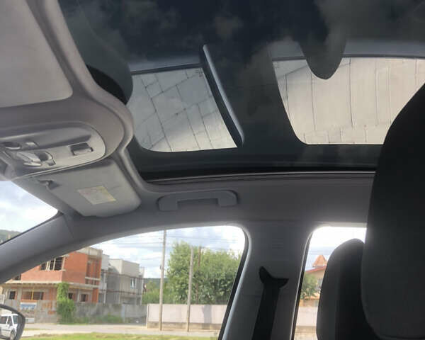 Серый Пежо 308, объемом двигателя 1.56 л и пробегом 261 тыс. км за 7700 $, фото 3 на Automoto.ua