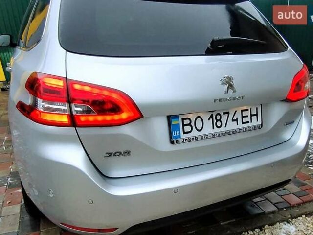 Сірий Пежо 308, об'ємом двигуна 1.56 л та пробігом 222 тис. км за 10500 $, фото 2 на Automoto.ua