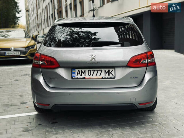 Пежо 308 2015 в Виннице на Automoto.ua Серый Пежо 308, объемом двигателя 1.56 л и пробегом 176 тыс. км за 8700 $, фото 15 на Automoto.ua